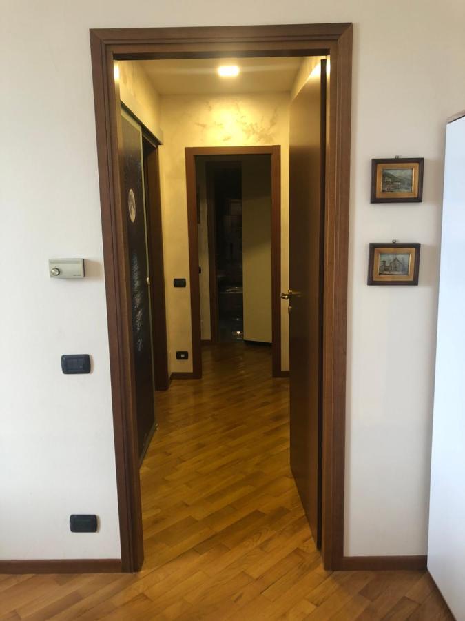 Casa Mic & Tig Apartment Menaggio Luaran gambar