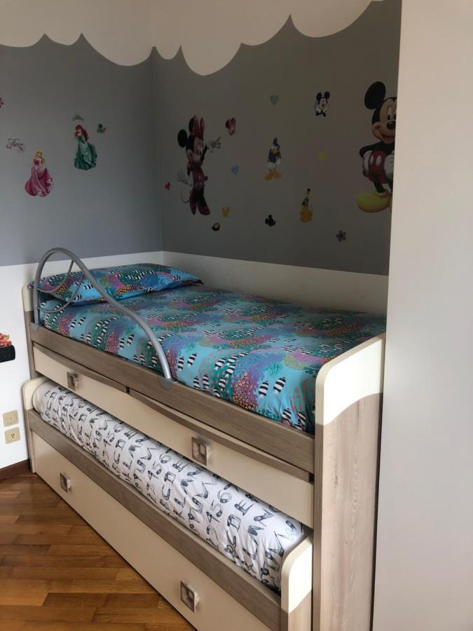 Casa Mic & Tig Apartment Menaggio Luaran gambar